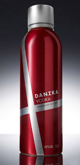 简约限量的不锈钢瓶装酒包装设计(图3)