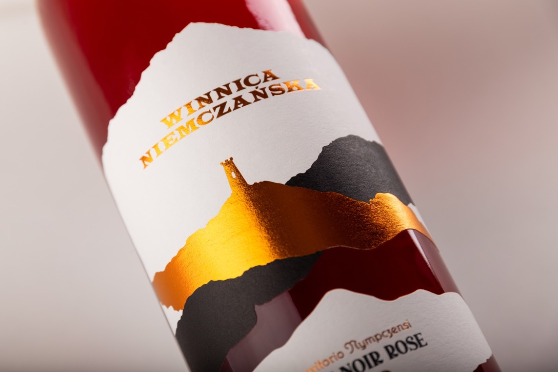 波兰获奖葡萄酒独特包装设计欣赏(图6)