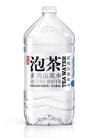 泡茶山泉水包装瓶设计作品欣赏(图1)