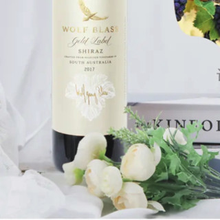 创意酒包装设计纷赋金牌设拉子红葡萄酒产品包装设计欣赏(图5)