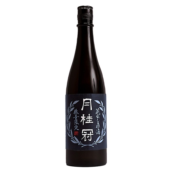 酿酒原酒山田锦特别纯米月桂冠食品饮料包装设计(图1)